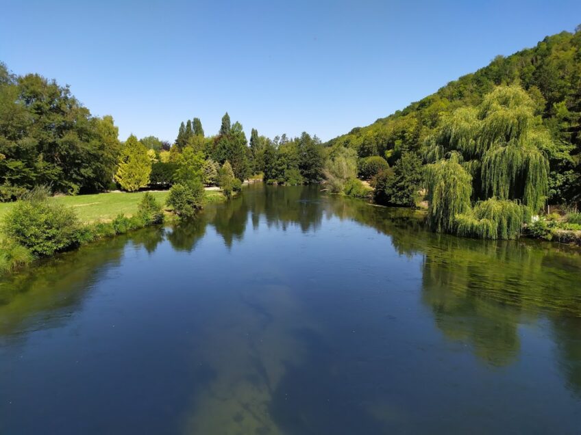 Loren Bidard : Les riverains face à la restauration écologique et à l’entretien des cours d’eau : Exemples dans les vallées de la Risle et de l’Eure